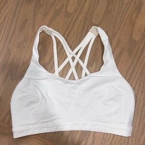 Lululemon Free to be Serene Sports Bra